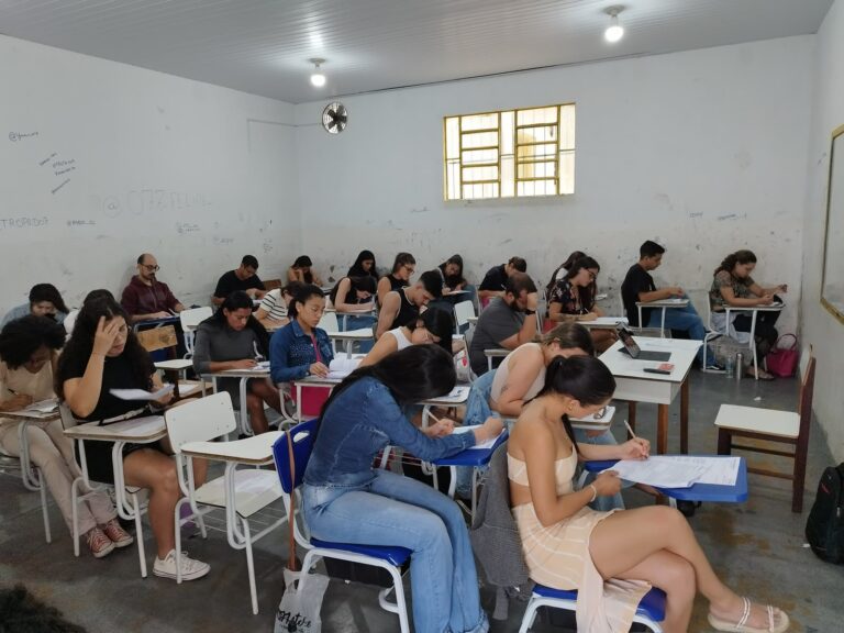 APLICAÇÃO DE SIMULADOS MENTORIA ENEM E VESTIBULARES VOCÊ NA LISTA 6