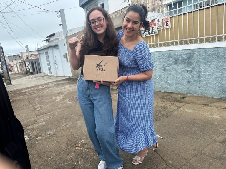 Entrega caixa box Você na Lista, mentoria Enem e Vestibulares 10